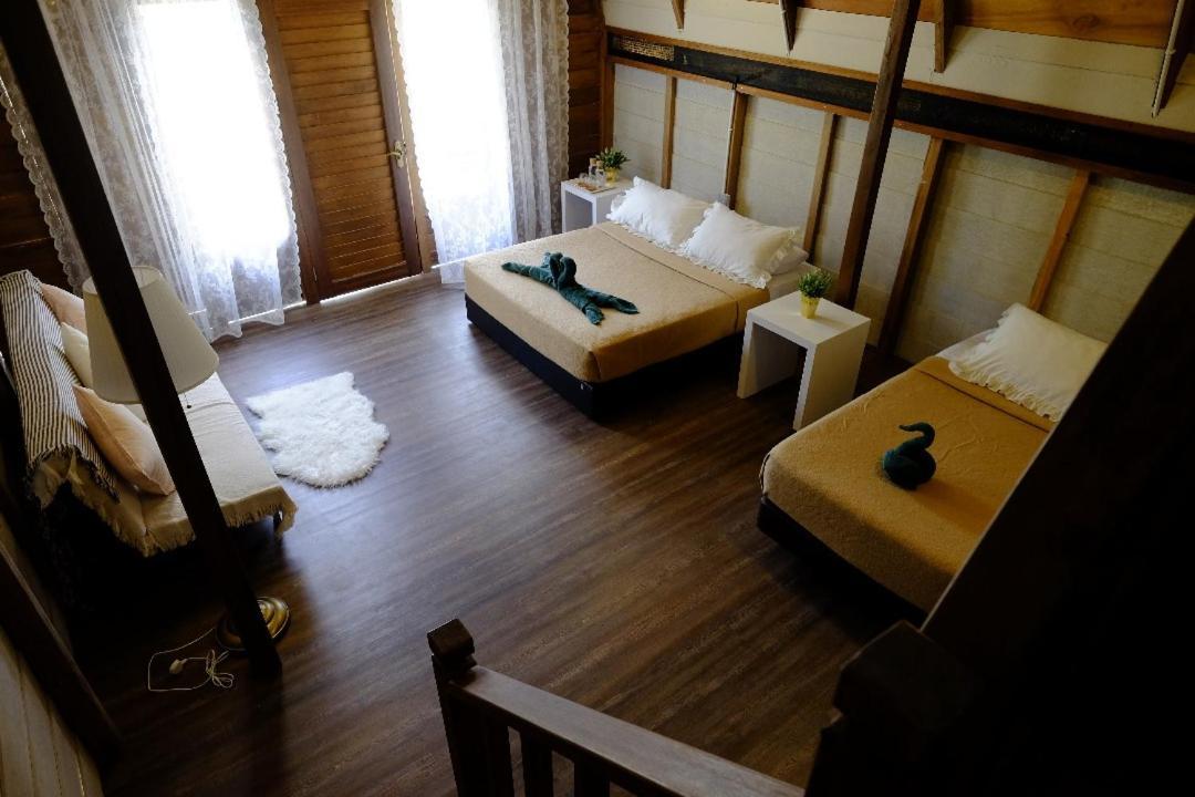 Bayu Lestari Island Resort Mersing Esterno foto